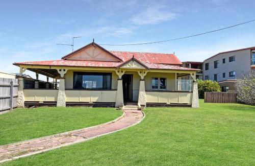 Bermagui House | 64 Lamont