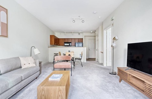 Northwest Bellevue Apartment | 64 m² Apartment ∙ 1 bedroom ∙ 2 guests