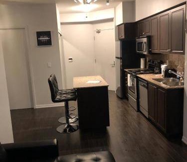 Fort York Apartment | 64 m² Apartment ∙ 1 bedroom ∙ 2 guests