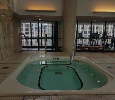 Fort York Apartment | 64 m² Apartment ∙ 1 bedroom ∙ 2 guests