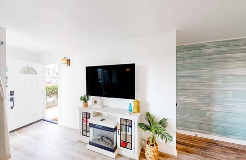 South Oceanside Condo | 64 m² Condo ∙ 1 bedroom ∙ 4 guests