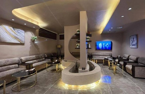 Jabal Al-Hussein Hotel | 64 m² Hotel ∙ 5 guests