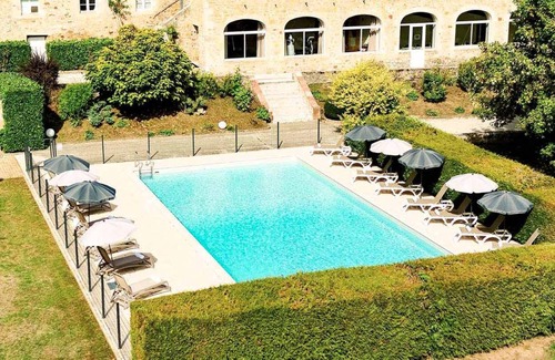 Onet-le-Chateau Hotel | 64 m² Hotel ∙ 127 guests