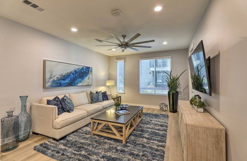 Irvine Business Complex Apartment | 64 m² Apartment ∙ 1 bedroom ∙ 2 guests