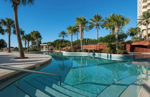 Four Mile Village Condo | 6402 @ Luau! Sleeps 4! Resort Pool! Walk 2 beach!