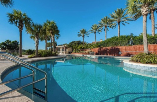 Four Mile Village Condo | 6402 @ Luau! Sleeps 4! Resort Pool! Walk 2 beach!