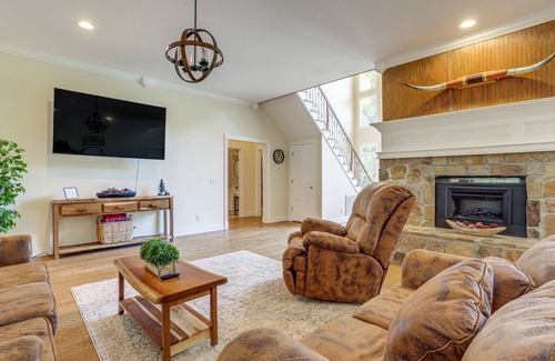 Dahlonega House | 641 m² House ∙ 4 bedrooms ∙ 10 guests