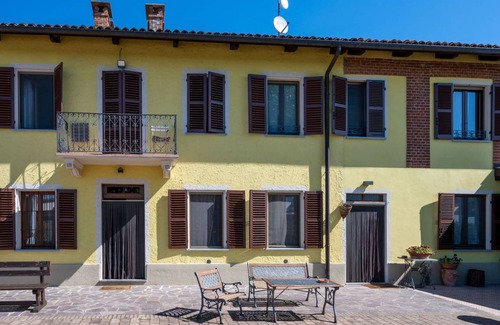 Asti Other | 65 m² Accommodation ∙ 2 bedrooms ∙ 6 guests