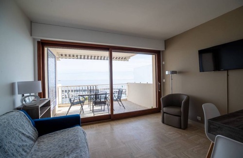Pointe Croisette Apartment | 65 m² Apartment ∙ 2 bedrooms ∙ 4 guests