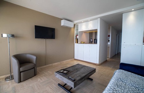 Pointe Croisette Apartment | 65 m² Apartment ∙ 2 bedrooms ∙ 4 guests