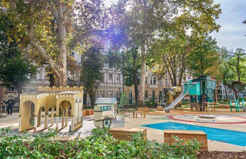 Palace District Apartment | 65 m² Apartment ∙ 2 bedrooms ∙ 5 guests