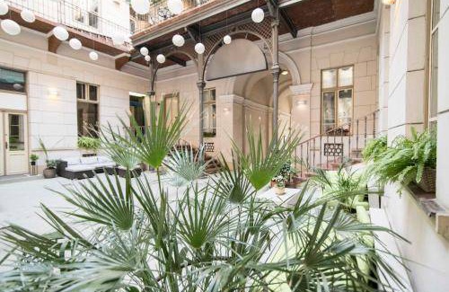 Palace District Apartment | 65 m² Apartment ∙ 2 bedrooms ∙ 5 guests