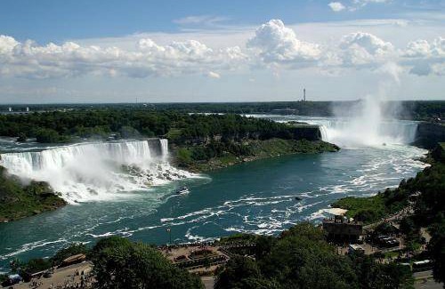 Niagara Falls Apartment | 65 m² Apartment ∙ 2 bedrooms ∙ 6 guests