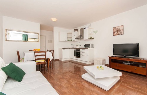 Businci Apartment | 65 m² Apartment ∙ 2 bedrooms ∙ 5 guests