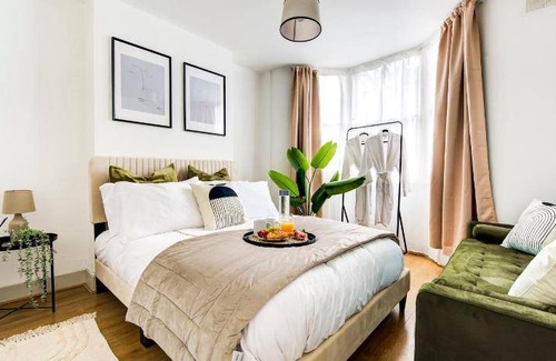 Hackney Wick Apartment | 65 m² Apartment ∙ 2 bedrooms ∙ 6 guests