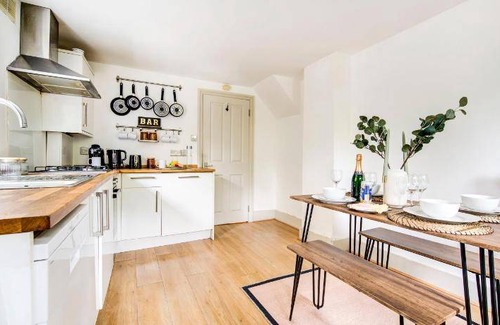 Hackney Wick Apartment | 65 m² Apartment ∙ 2 bedrooms ∙ 6 guests