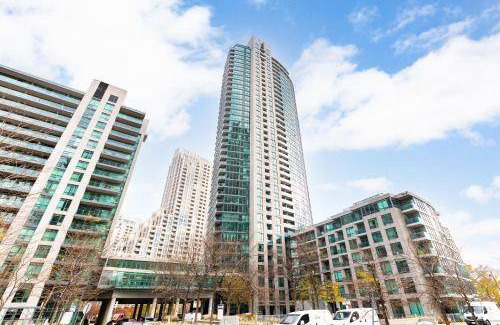 Fort York Apartment | 65 m² Apartment ∙ 2 bedrooms ∙ 4 guests