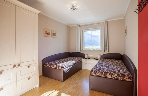 Farchant Apartment | 65 m² Apartment ∙ 2 bedrooms ∙ 4 guests
