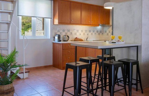 Apolpaina Apartment | 65 m² Apartment ∙ 2 bedrooms ∙ 4 guests