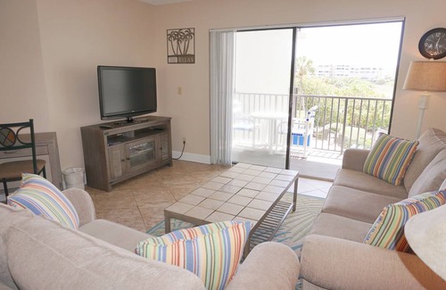 St. Pete Beach Condo | 65 m² Condo ∙ 1 bedroom ∙ 4 guests