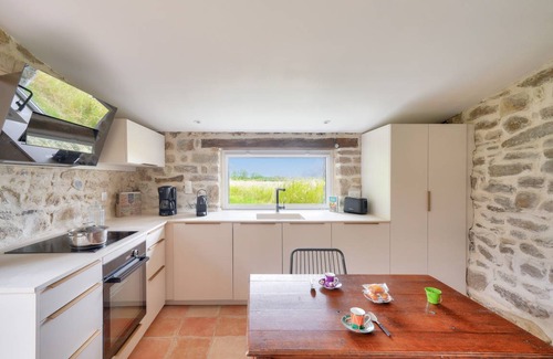 Saint-Jean-Trolimon House | 65 m² House ∙ 2 bedrooms ∙ 4 guests