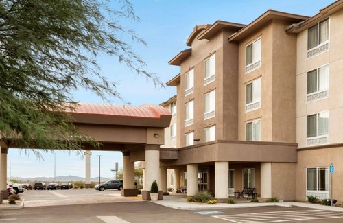 Barstow Hotel | 65 m² Hotel ∙ 127 guests