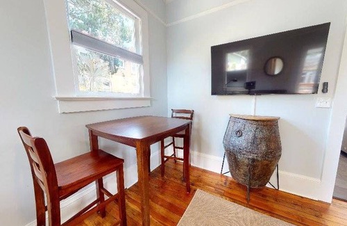 Downtown Historic District House | 65 m² House ∙ 1 bedroom ∙ 4 guests