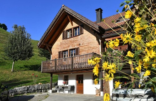Sarnen House | 65 m² House ∙ 2 bedrooms ∙ 4 guests