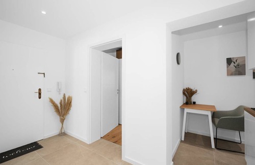 Thalkirchen - Obersendling - Forstenried - Furstenried - Solln Resort | 65 m² Private room ∙ 1 bedroom ∙ 1 guest