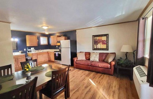 Indian Point Resort | 65 m² Resort ∙ 2 bedrooms ∙ 8 guests