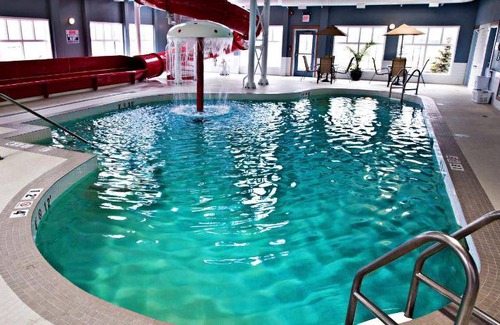 Camrose Resort | 65 m² Resort ∙ 6 guests