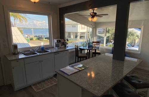 Bradenton Beach House | 65 steps to beach or bay, 150,000-dollar pool, deck, views, paddle boards/Kayaks