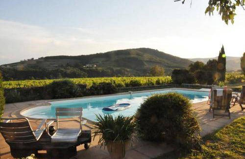 Julienas Villa | 650 m² Villa ∙ 8 bedrooms ∙ 20 guests