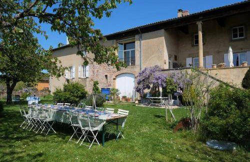 Julienas Villa | 650 m² Villa ∙ 8 bedrooms ∙ 20 guests