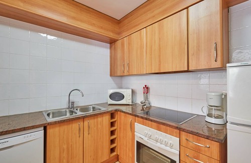 Pals Apartment | 66 m² Apartment ∙ 2 bedrooms ∙ 5 guests