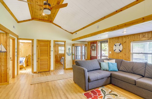 Port Clinton Cottage | 66 m² Cabin ∙ 2 bedrooms ∙ 6 guests