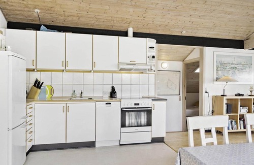 Sandvig House | 6623 Allinge - Markvejen 47