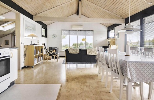 Sandvig House | 6623 Allinge - Markvejen 47