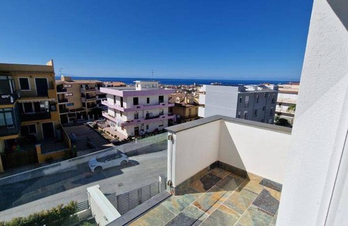 Venetico Apartment | 67 m² Apartment ∙ 2 bedrooms ∙ 6 guests