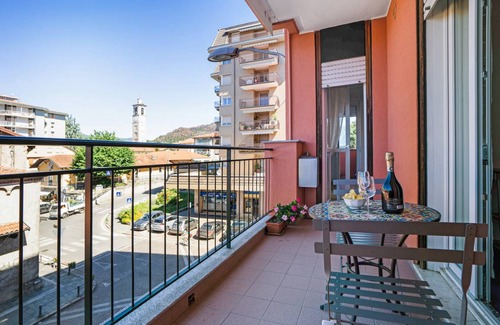 Angera Apartment | 67 m² Apartment ∙ 2 bedrooms ∙ 5 guests