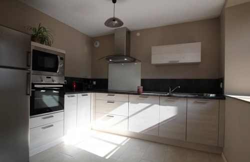 Saint-Pair-sur-Mer House | 67 m² Gîte ∙ 2 bedrooms ∙ 4 guests