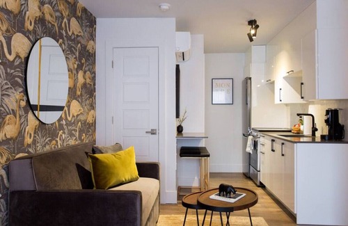 Little Italy Apartment | 6768 - 301 · Fun & Funky Little Italy Mini Studio with Full Kitchen by Denstays