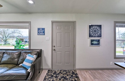 Granbury Cottage | 68 m² Cabin ∙ 2 bedrooms ∙ 4 guests