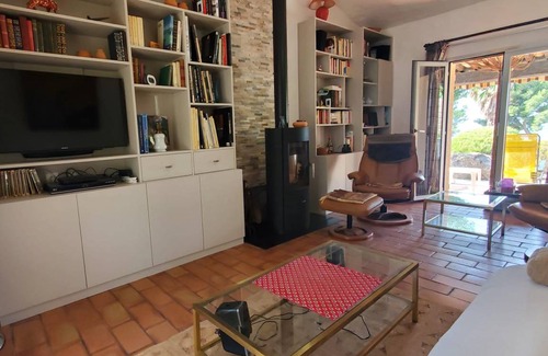 Le Dramont House | 68 m² House ∙ 2 bedrooms ∙ 4 guests