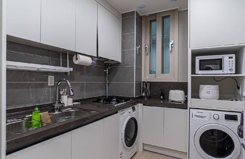 Bongmyeong-dong Apartment | 69 m² Apartment ∙ 3 bedrooms ∙ 5 guests