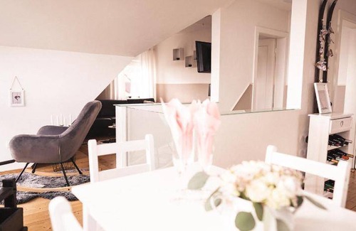 Neustadt-Haardt Apartment | 69 m² Apartment ∙ 2 bedrooms ∙ 4 guests