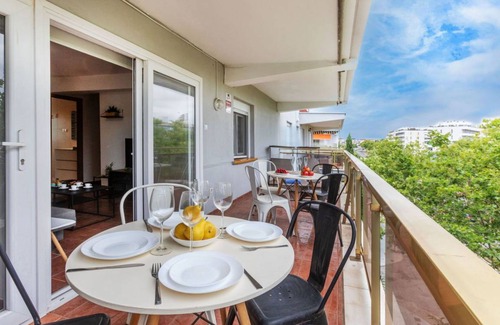 Salou City Centre Apartment | 69 m² Apartment ∙ 3 bedrooms ∙ 6 guests