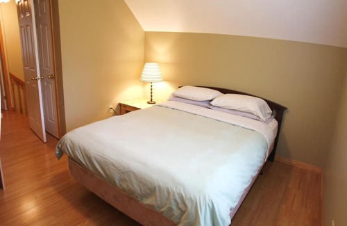 Manitoulin District House | 690 Perivale Road West - Cottage B