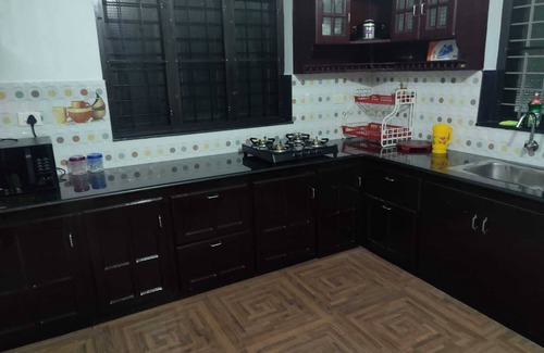 Alappuzha House | 6BR/6BA! Alleppey Evergreen Villa
