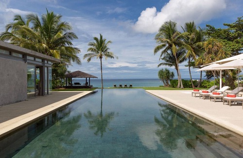 Khok Kloi Villa | 6BR Luxurious Villa w/Pétanque Lawn | Natai Beach